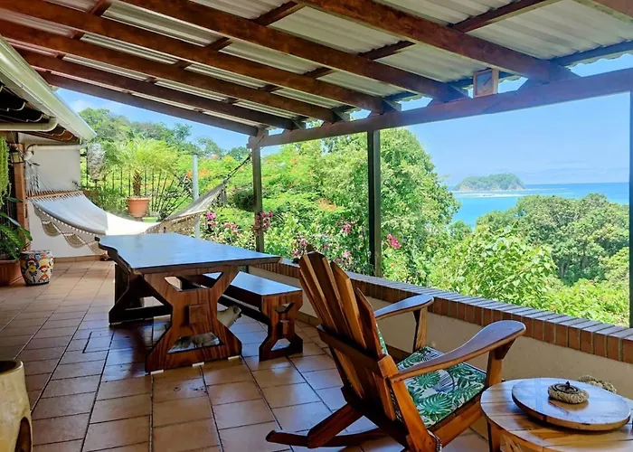 Ferienhaus Tico Tiki Vacation Villa, 5 Bedroom Sámara