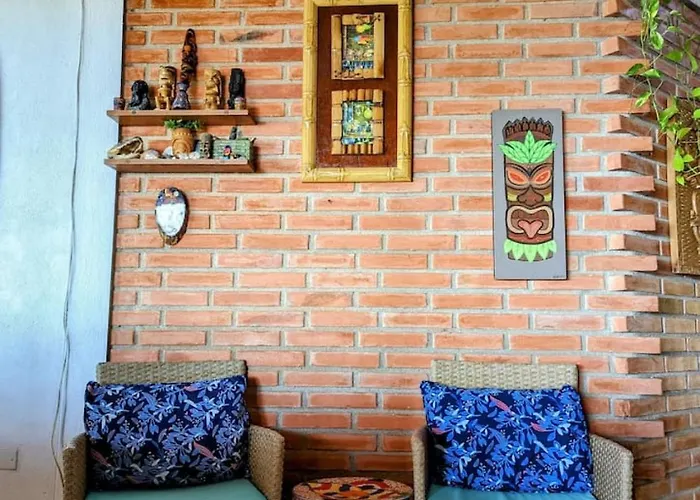Tico Tiki Vacation Villa, 5 Bedroom *